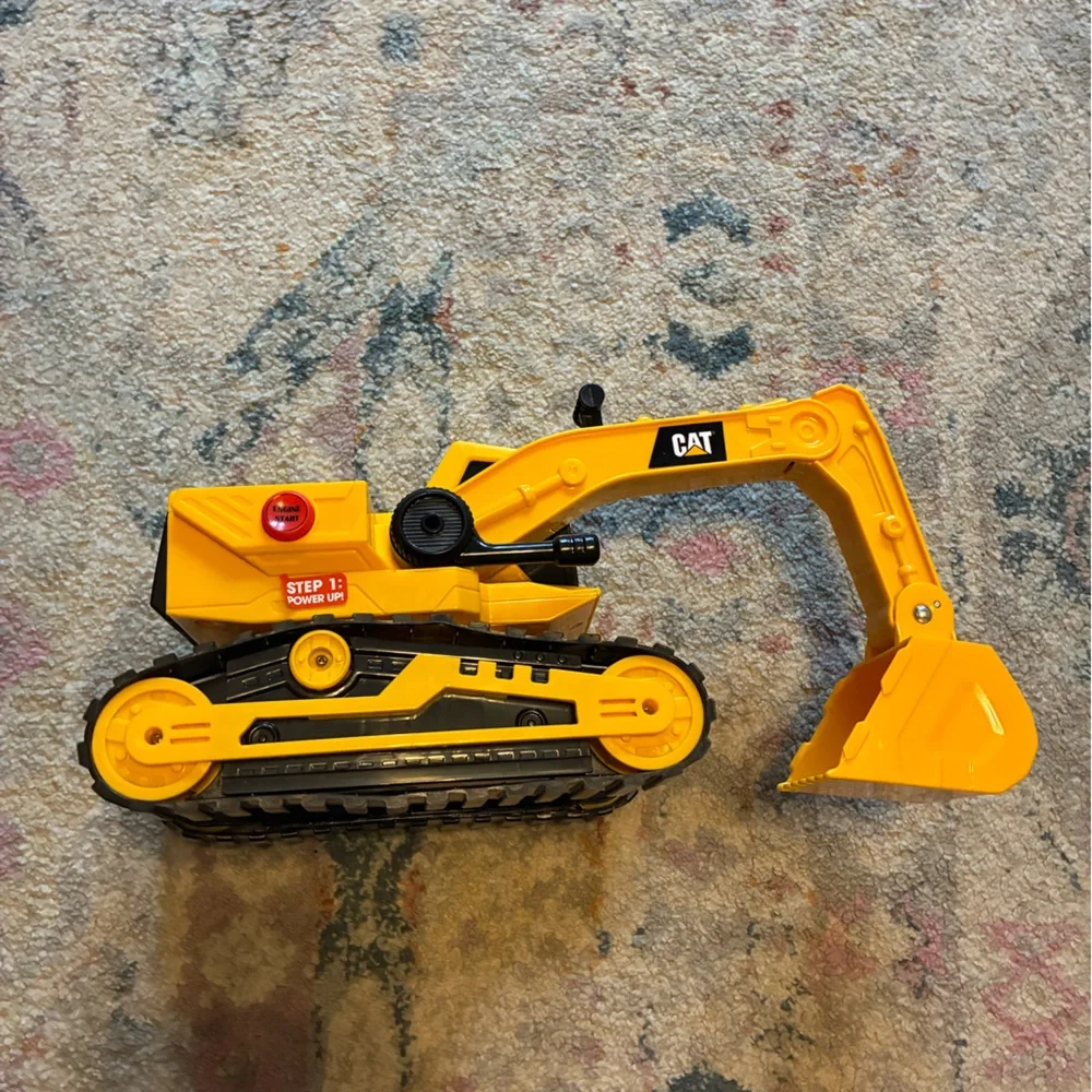 Caterpillar Toy Backhoe Sounds Yellow Dig Dirt Construction Excavator